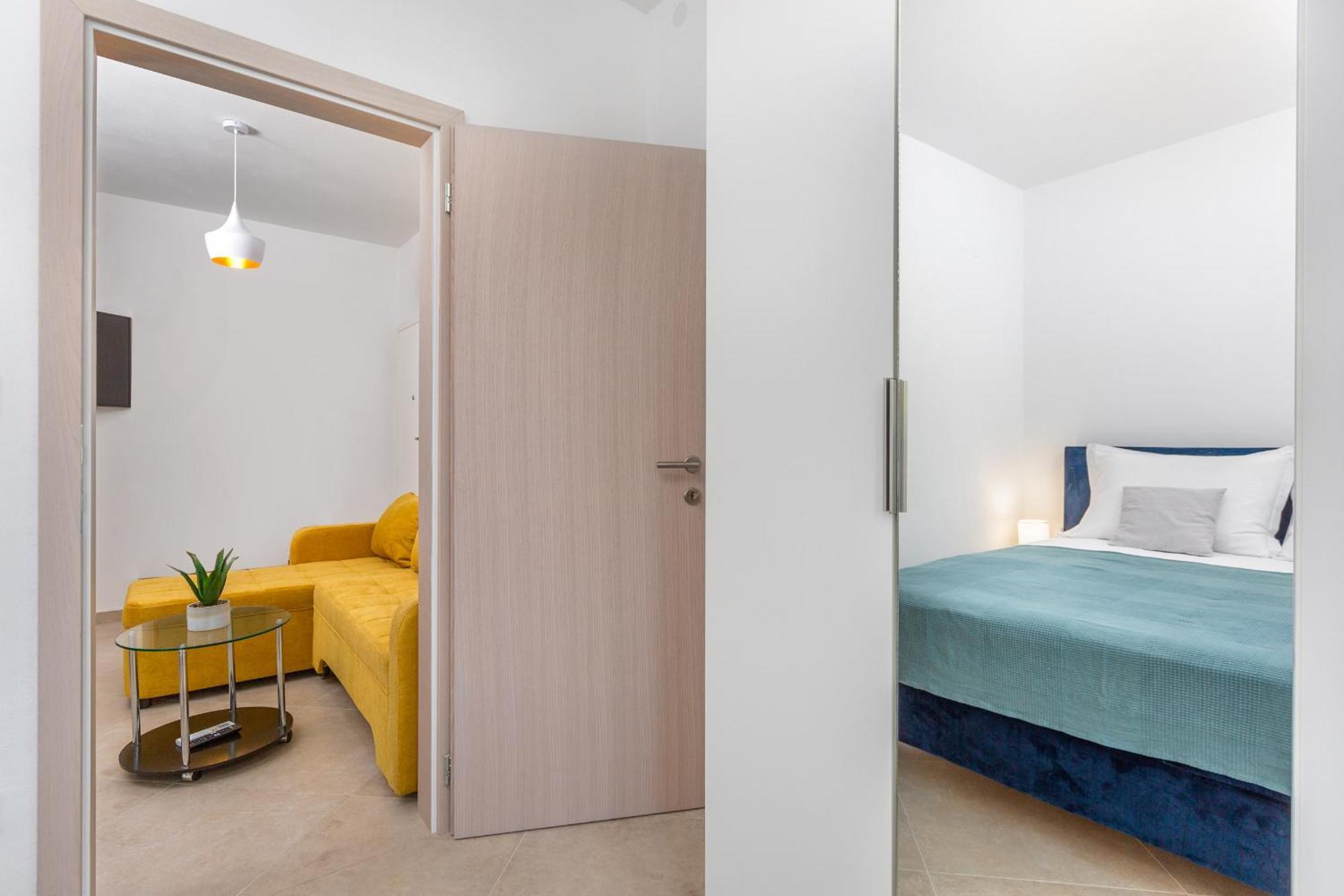 Divine Apartments Baska  Ngoại thất bức ảnh