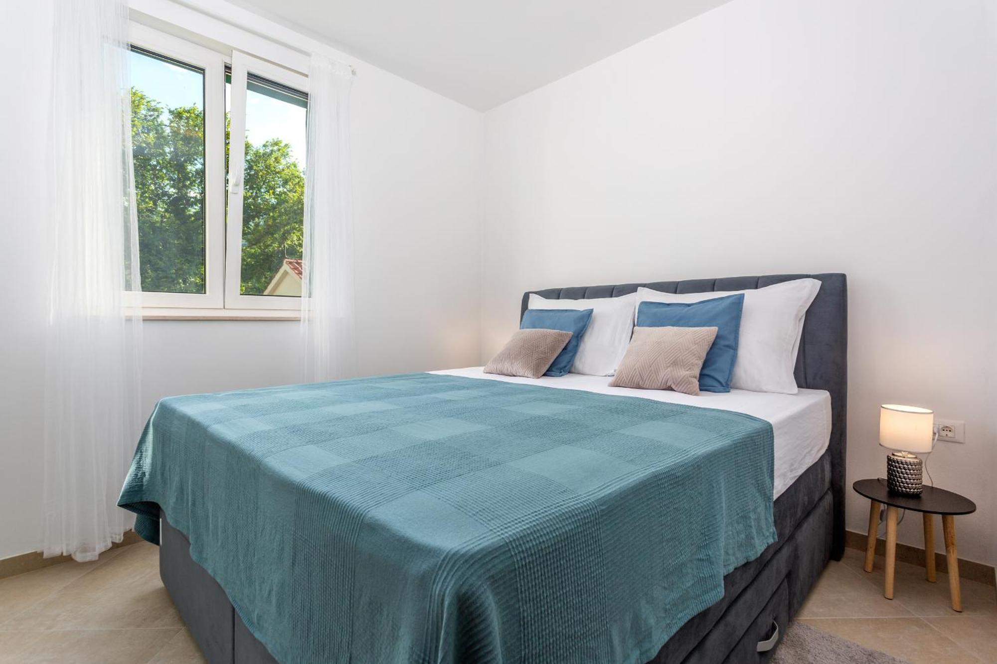 Divine Apartments Baska  Ngoại thất bức ảnh
