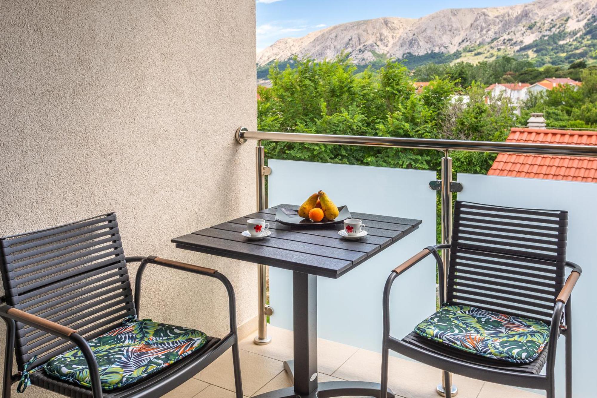 Divine Apartments Baska  Ngoại thất bức ảnh